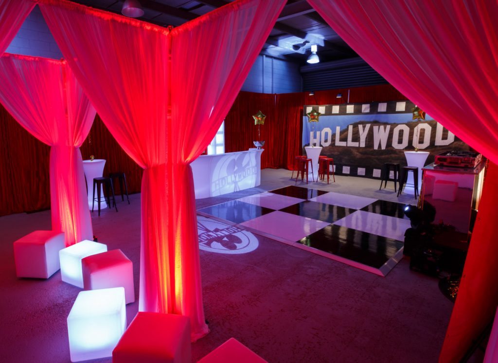 hollywood themed party setup