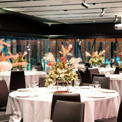 Green & Gold Floral Centrepiece