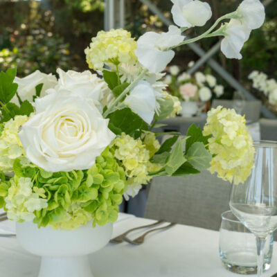 Fresh & contemporary wedding style 10 ways to decorate with florals